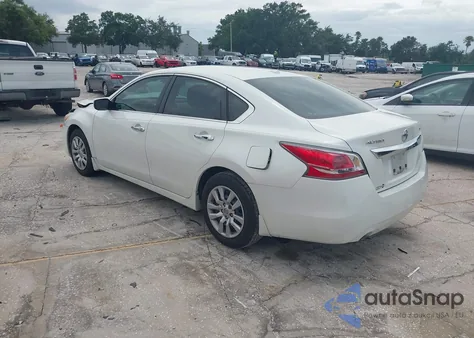 2015 Nissan Altima 2.5 S from USA, damaged, VIN 1N4AL3APXFC275848